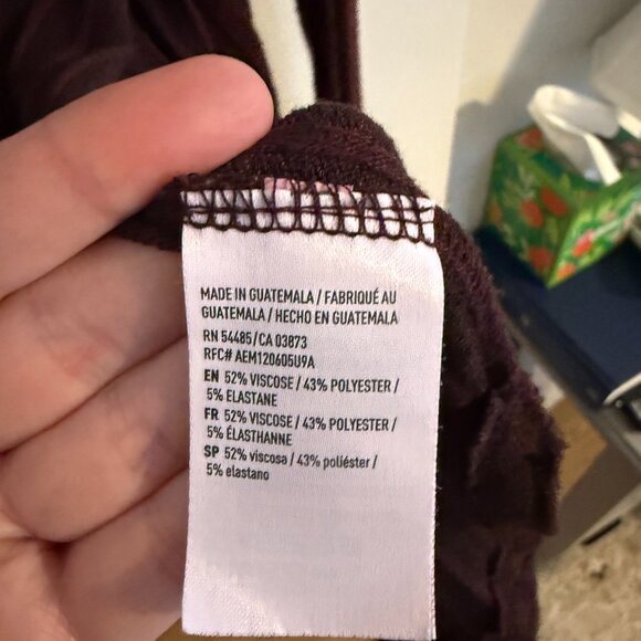 American Eagle Maroon Cardigan - EUC - Picture 4 of 6